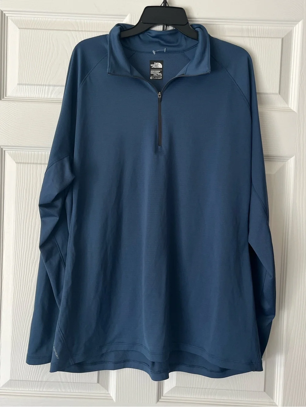 NWOT The North Face Quarter-Zip Long Sleeve Pullover